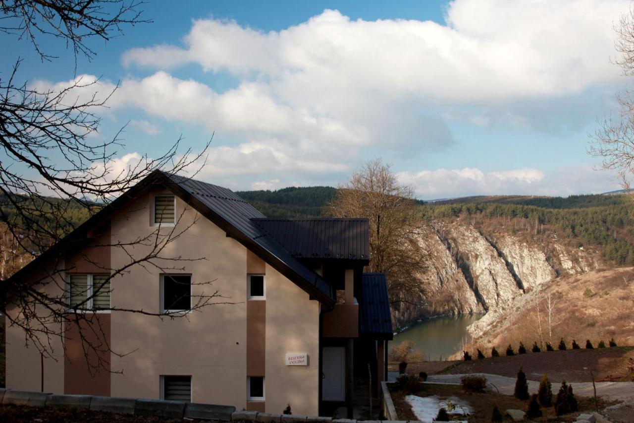 Biserna Dolina Uvac Sjenica Exterior foto